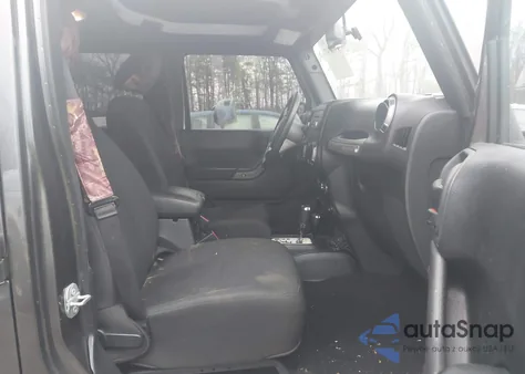 2017 Jeep Wrangler Unlimited Sport 4X4 from USA, damaged, VIN 1C4BJWDG1HL604201